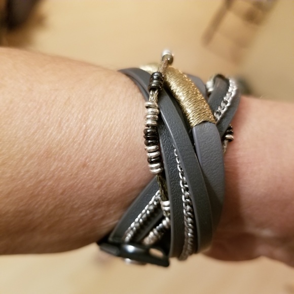 Warp Around Bracelet - Picture 2 of 3